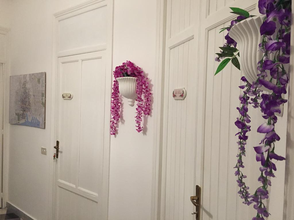 Bb Essenze Bed & Breakfast Palermo Exterior photo